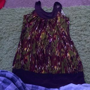 Olive green 90s maternity shirt